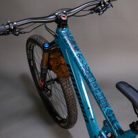 unleazhed - BP01 frame empire black glossy S